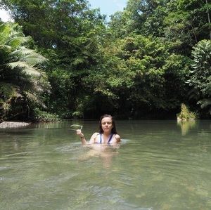 Meet your Posher, Laura